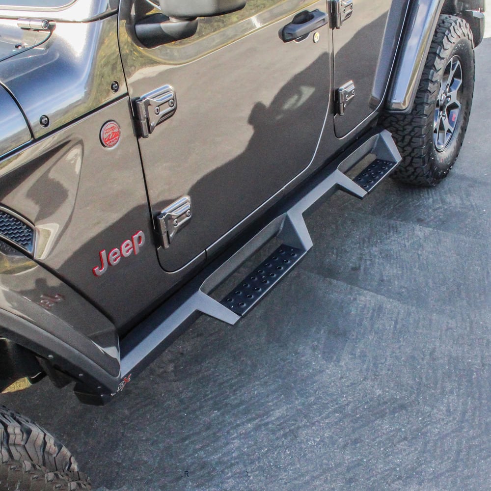 Westin HDX Drop Nerf Steps in Textured Black for 2020 Jeep Gladiator JT